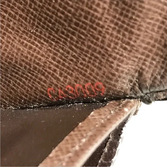 Authenticated Louis Vuitton Damier Ebene Sistina Long Wallet - Picture 15 of 16